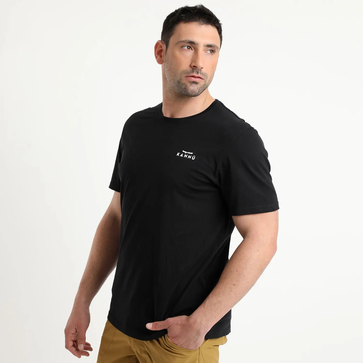 Polera Kannu Hombre Negro - Imagen 2
